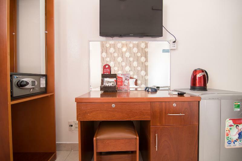 Reddoorz @ Pham Ngu Lao Street 4 Hotel Ho Chi Minh City Exterior photo